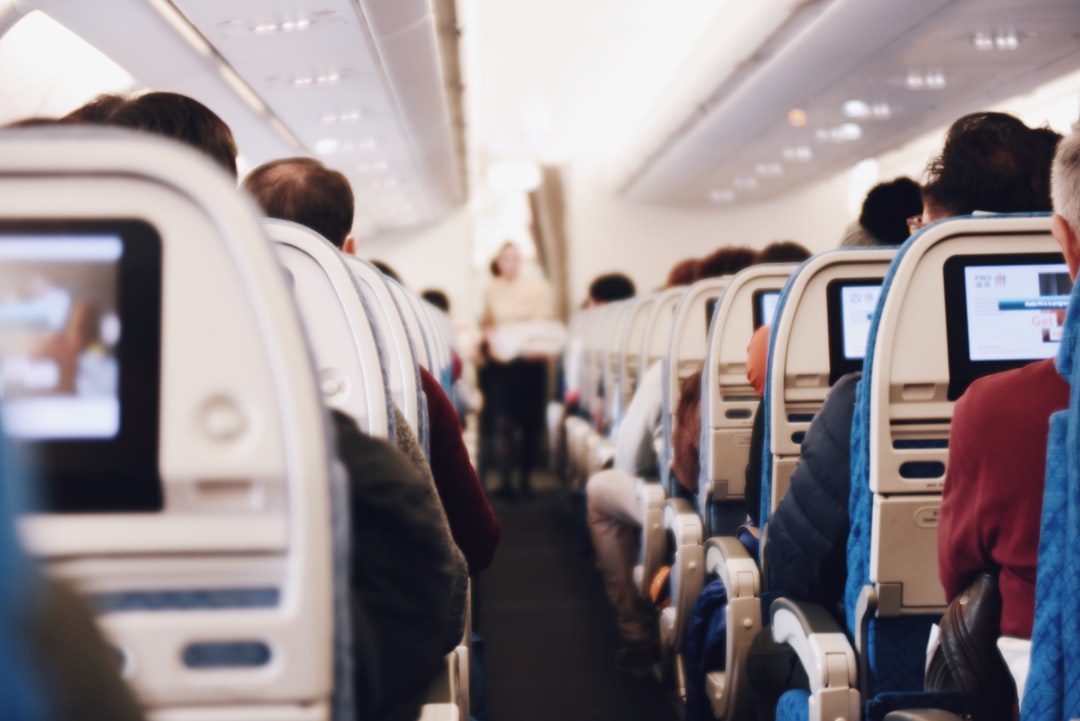 cheap flights booking strategy, airline fare tracker dashboard