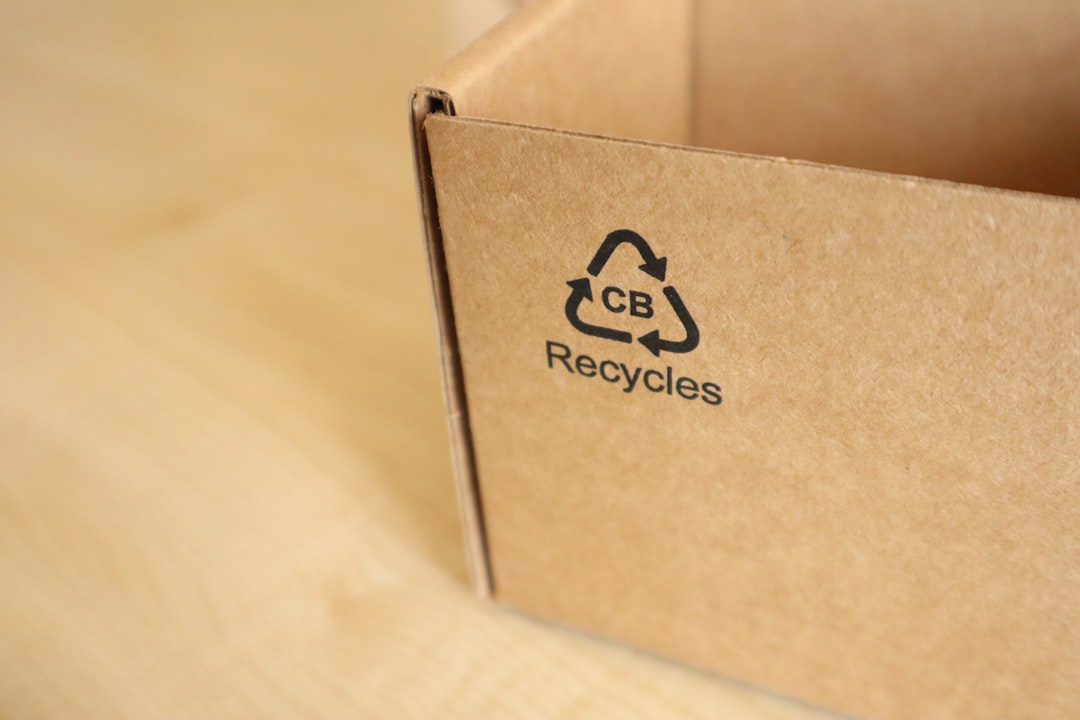 greenwashing labels, misleading eco product packaging